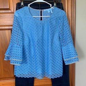 Draper James Lattice overlay Bell Sleeve blue Top Blouse lined Size 8